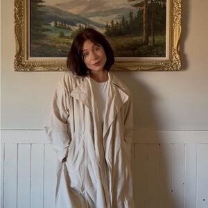 Aritzia || city style trench Elegant Cream Women's Coat